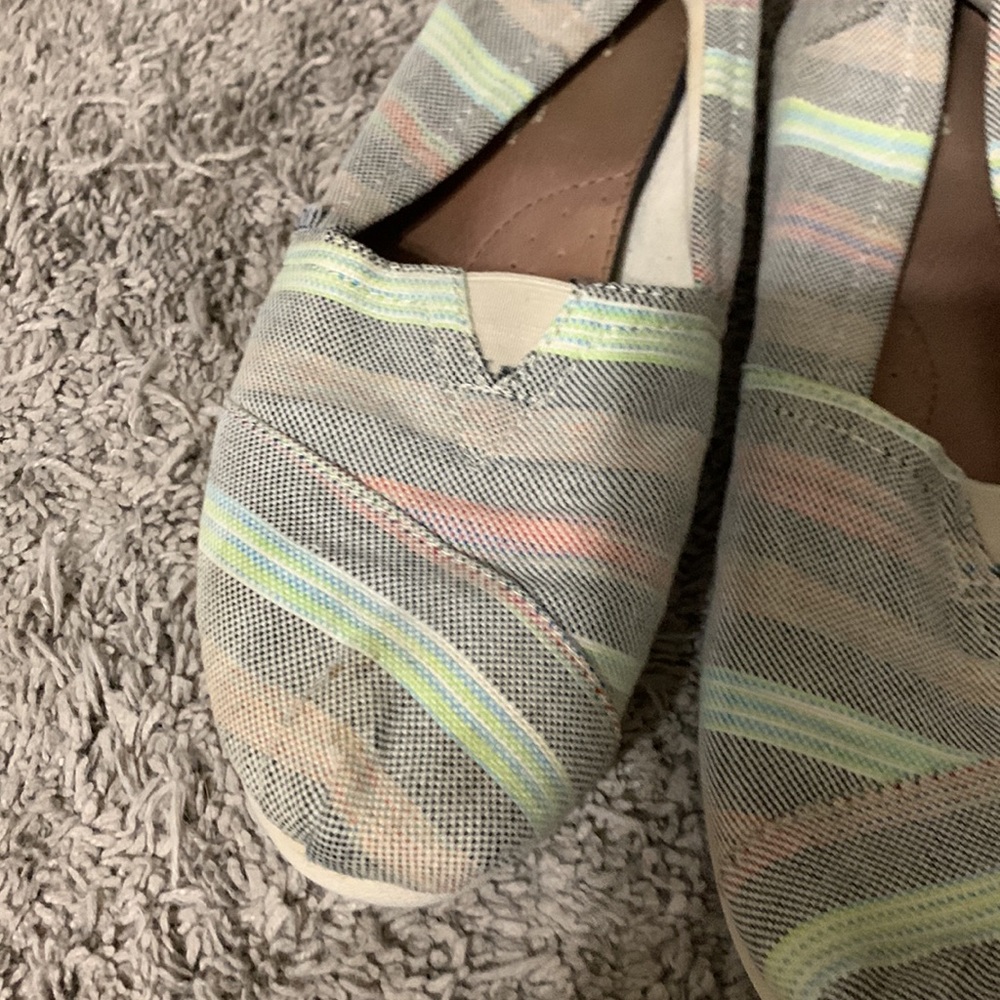 Striped Toms - Picture 3 of 3